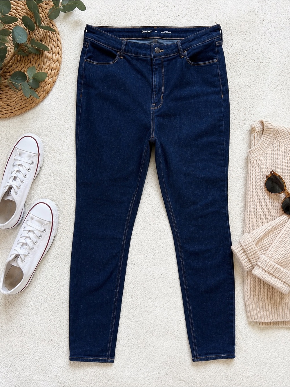 Old Navy High Rise Super Skinny Jeans Dark Wash Size 14
